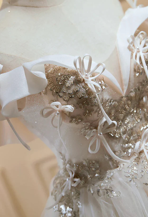 Charming A-Line Off-the-shoulder Sleeveless Bow-Embellished White Mini Prom Dress