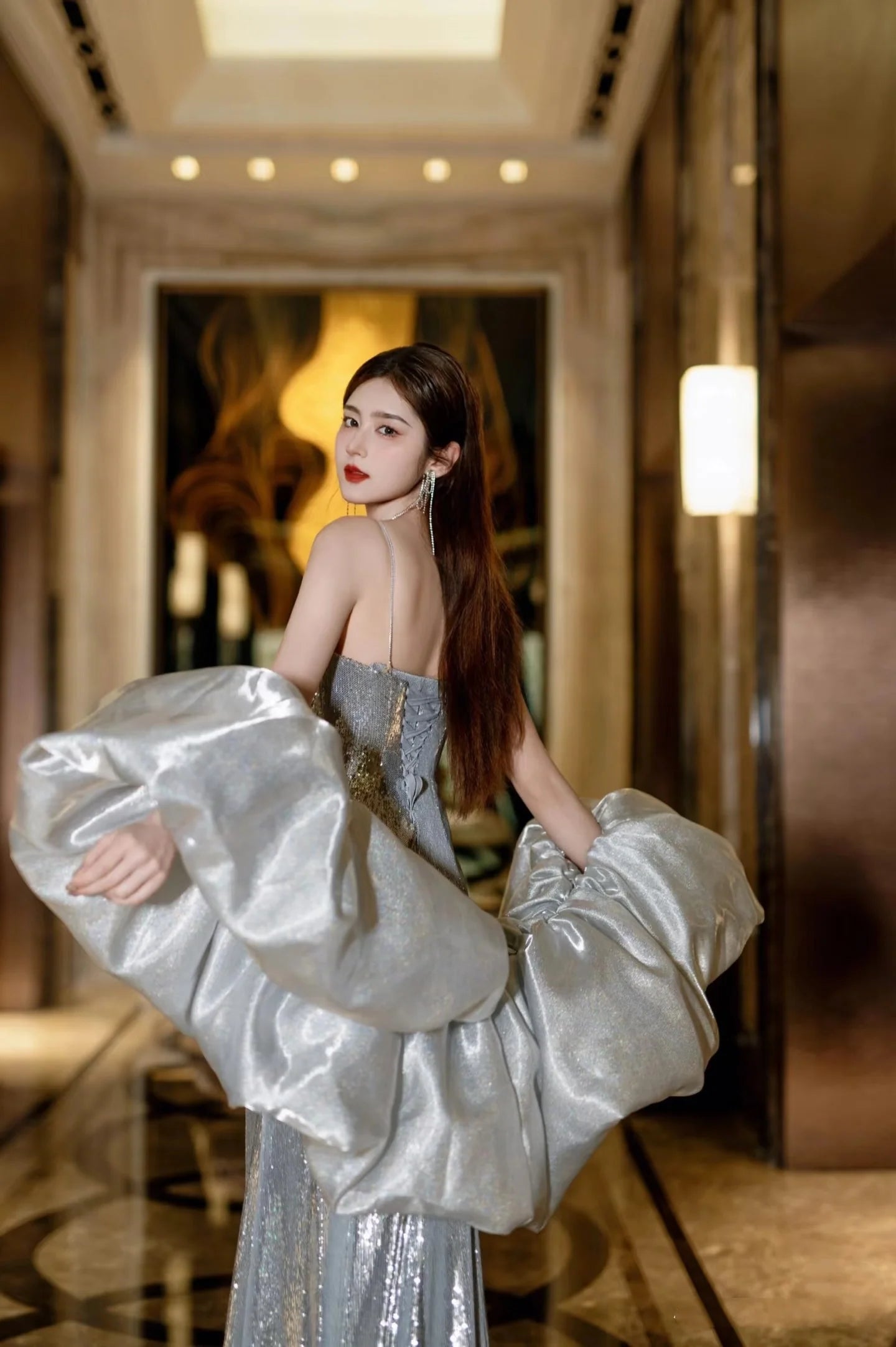 Glamorous Mermaid Square-Neck Sequin Silver Metallic Long Evening Dresses