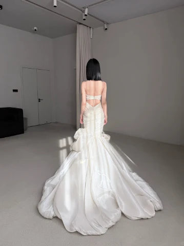 Chic Mermaid Strapless Sleeveless bow embellishment Two-Piece Ivory Long Prom Dress