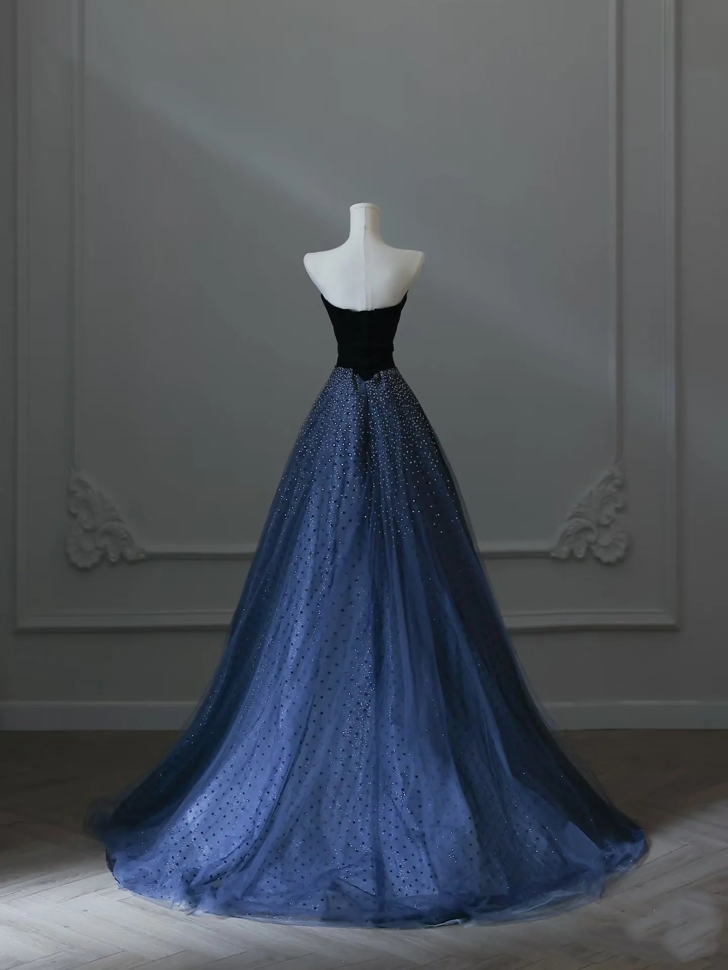 Starry Strapless Beaded Midnight Blue Tulle Long Evening Dresses